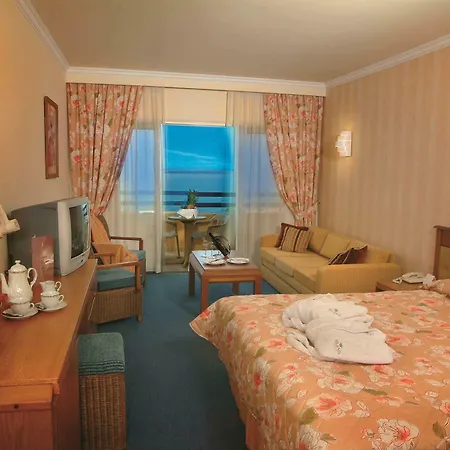 Resort Elias 4*